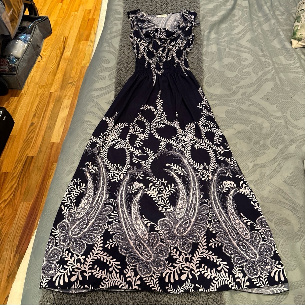 Source Unknown Navy And White Patterned Maxi Dress - image 6